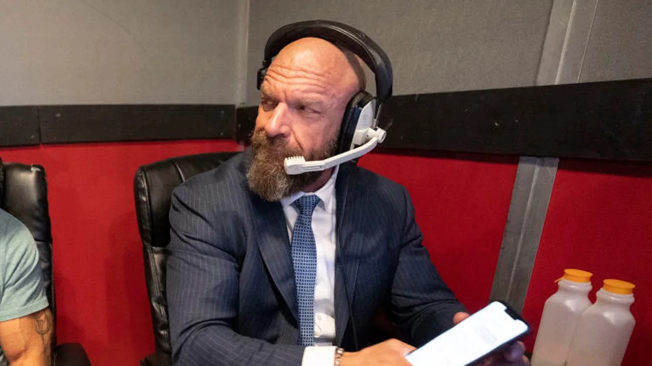 Triple H broke major backstage rule to play into shocking title change on Raw